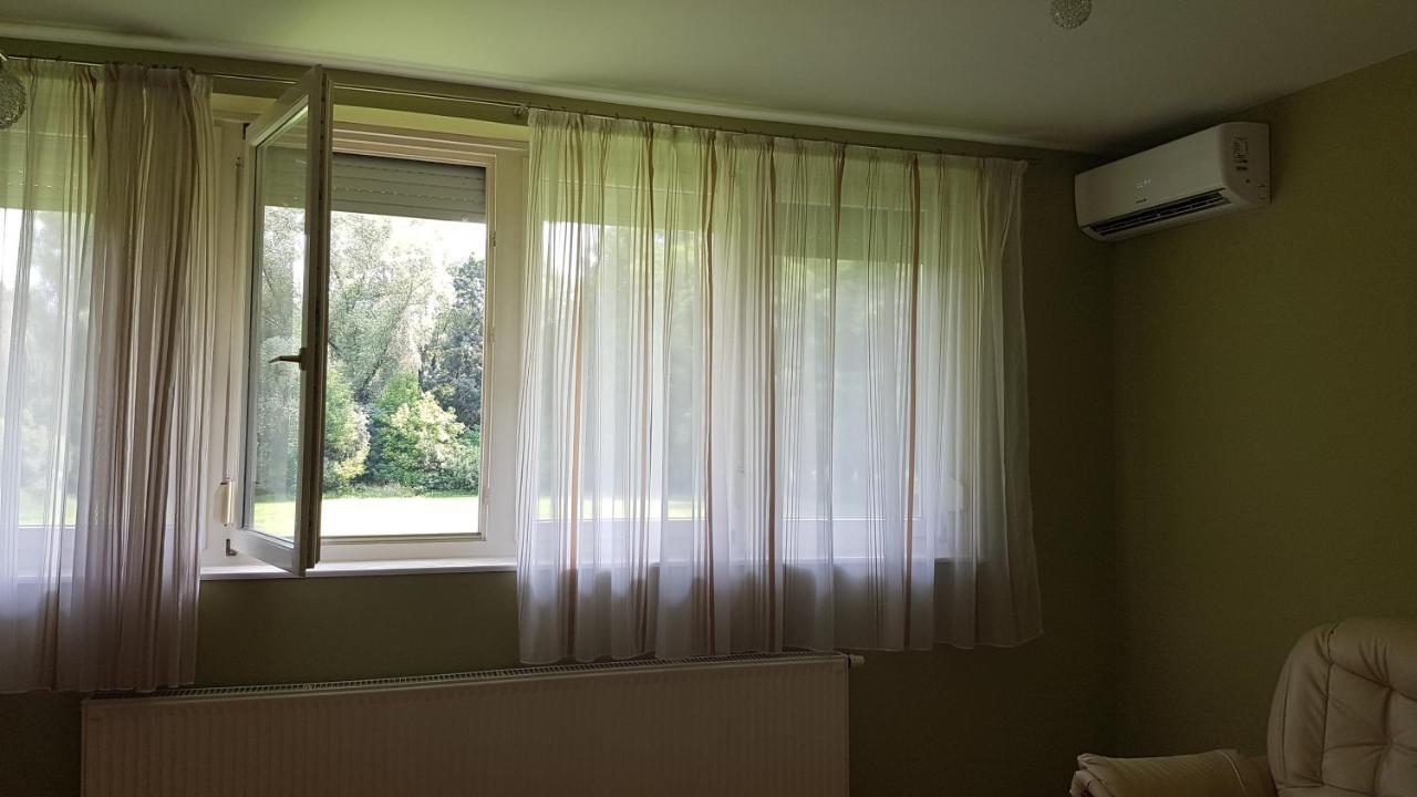 Csodaviz Apartman Harkan Exterior foto